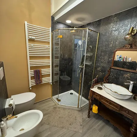 Ricasoli 80 - Elegante Con Parcheggio Privato Apartment