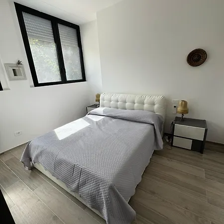 Ricasoli 80 - Elegante Con Parcheggio Privato