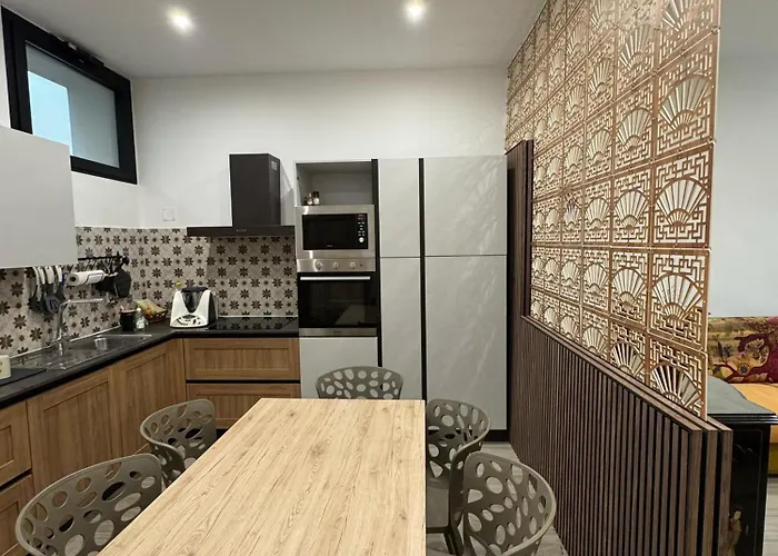 Apartment Ricasoli 80 - Elegante Con Parcheggio Privato *