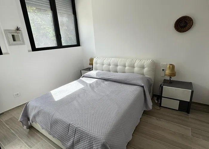 Ricasoli 80 - Elegante Con Parcheggio Privato