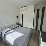 Apartment Ricasoli 80 - Elegante Con Parcheggio Privato
