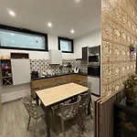 Ricasoli 80 - Elegante Con Parcheggio Privato Apartment *