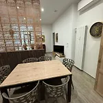Ricasoli 80 - Elegante Con Parcheggio Privato Apartment
