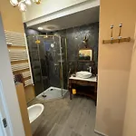 Ricasoli 80 - Elegante Con Parcheggio Privato