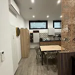 Apartment Ricasoli 80 - Elegante Con Parcheggio Privato Siena