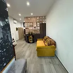 Ricasoli 80 - Elegante Con Parcheggio Privato * Siena